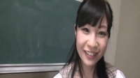 水玉レモンの笑顔の教室内顔写真